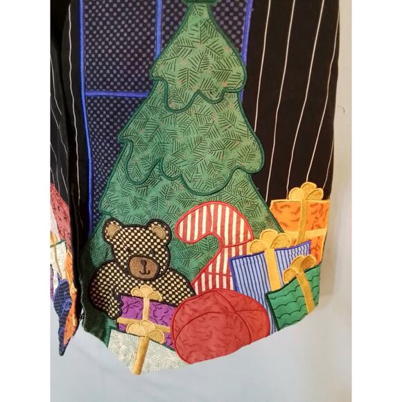 Karen Scott Scott ;Christmas Vest - Picture 6 of 8